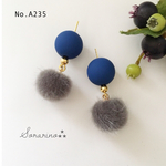 No.A235 お洒落ブルー × グレーのファー ピアス / イヤリング