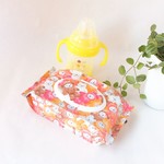 カビない乾きにくい　おしりふきポーチ　シロクマ変身　着ぐるみ　オレンジ　おしりふきケース　ウェットティッシュ　ベビー　出産祝い　ラミネート　ギフト　ゆめかわ　おむつ