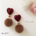 No.A237 ぷっくりハートのファーピアス / イヤリング