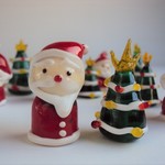 小さなサンタクロースとクリスマスツリーセット