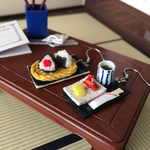 新作　受験生のお夜食　ピアス