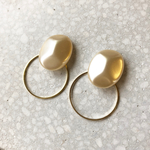 [再販] 2way ヴィンテージ ガラス パール カボション と ゴールド フープ の ピアス or イヤリング