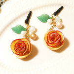 (粉糖かけ）薔薇のアップルパイ【イヤホンジャック】
