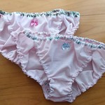 オーガニックコットン×リバティのガレット型ショーツ：ピンク