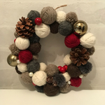 毛糸  コロコロ クリスマスリース
