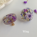 スターフラワーの花畑ピアス   イヤリング.樹脂ノンホール.樹脂ピアス