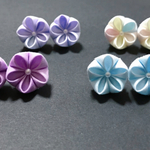パステルカラーの小花🌸ピアス