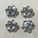 SILVER FLOWER PLASTICS CABOCHONS PARTS