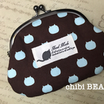 ねこの水玉模様の小さながま口ポーチ♪(こげ茶)