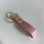 本革キーホルダー《ピンクC》