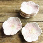 ピンクのお花の箸置き