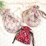 【Christmas企画♪】＊　リバティ巾着セット ＊