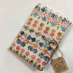 【送料無料】コンパクトサイズ 北欧 水彩画調 鳥とお花 母子手帳 通帳ケース