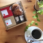 デルパックコーヒーとスイーツボックス