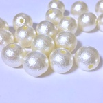 25g コットンパール風樹脂パール (10mm 貫通穴 、50個以上 リッチクリーム)