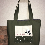 ねこ刺繍のトートバッグ