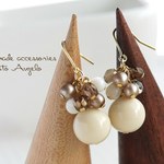+angelo+ドイツビーズとチェコビーズのピアス(p-070)エクルー G  