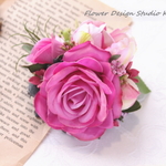 ピンクの薔薇とチューリップのコサージュ