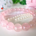 ☆愛と美の女神☆若さ☆健康☆マダガスカル産ローズクォーツ♪　☆１０ｍｍ☆　☆１７ｃｍ☆