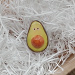 アボカドのブローチ