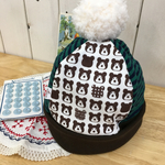 カラフルポンポンニット帽 Mサイズ（50〜54cm） ボーダー×クマ