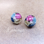 1粒パールとペールトーンのお花ピアス