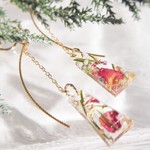 ゆらゆらバラの花氷のイヤリング・樹脂ノンホールピアス
