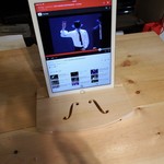 iPad Air2 スタンドスピーカ―バイオリンタイプ