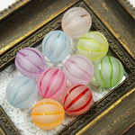【20mm   8個】 すりガラス調ストライプアクリルビーズ アソート♥