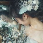 /// くすみブルーのベリーmimonoとユーカリあじさいの大人ボタニカルヘッドドレス // おしゃれなこだわり結婚式に //