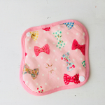   可愛い布ナプキン『ピンク×カラフルリボン』おりものライナー