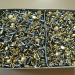 両面カシメ(大) 真鍮色(ABK) 100個セット
