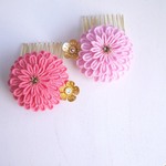 《Sale!!》マムとぷちっと小梅のヘアコーム  ☆浴衣☆和装☆着物☆結婚式☆七五三☆つまみ細工