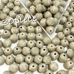 【30個】小ぶりアンティーク風ビーズ