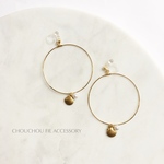 shell&pearl hoop earring