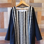 ◆期間限定セール◆◆北欧風　丸フリル切り替え　ゆったりワンピース　黒 