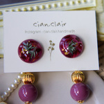 パープルピンクのボタニカル・チタンポスト