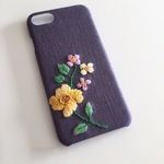 （再販）刺繍の花柄 iPhoneケース No.3