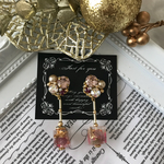 スワロフスキーとドライフラワーチャーム♡揺れピアス イヤリング