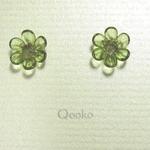 ガラスの花　（オリーブ・ハナビラ6枚）