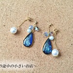 しずくピアス　ゴールド