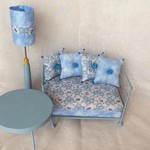 ミニチュア家具＊アメリカンファブリックと金平糖ビーズのソファーとランプとテーブル