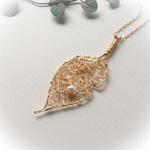 Wire Mesh Leaf ネックレス