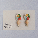 beige×orange刺繍ピアス