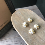 ＊ホワイト♡プチビジューピアス&イヤリング＊