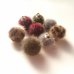 sale! 4color mix8個  15×17㎜  ファーボール カン付きチャーム