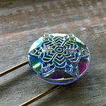 〈再販〉チェコガラスボタンのストールピン　（雪の結晶） 