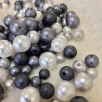 300粒以上！両穴☆コットンパール風樹脂パール☆モノトーン系ミックス☆6.8.10mm☆