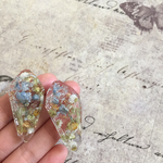 ボタニカル鉱石ピアスorイヤリング かすみ草