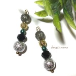 4点限定300円☆🎄キラキラビーズのピアス/イヤリング